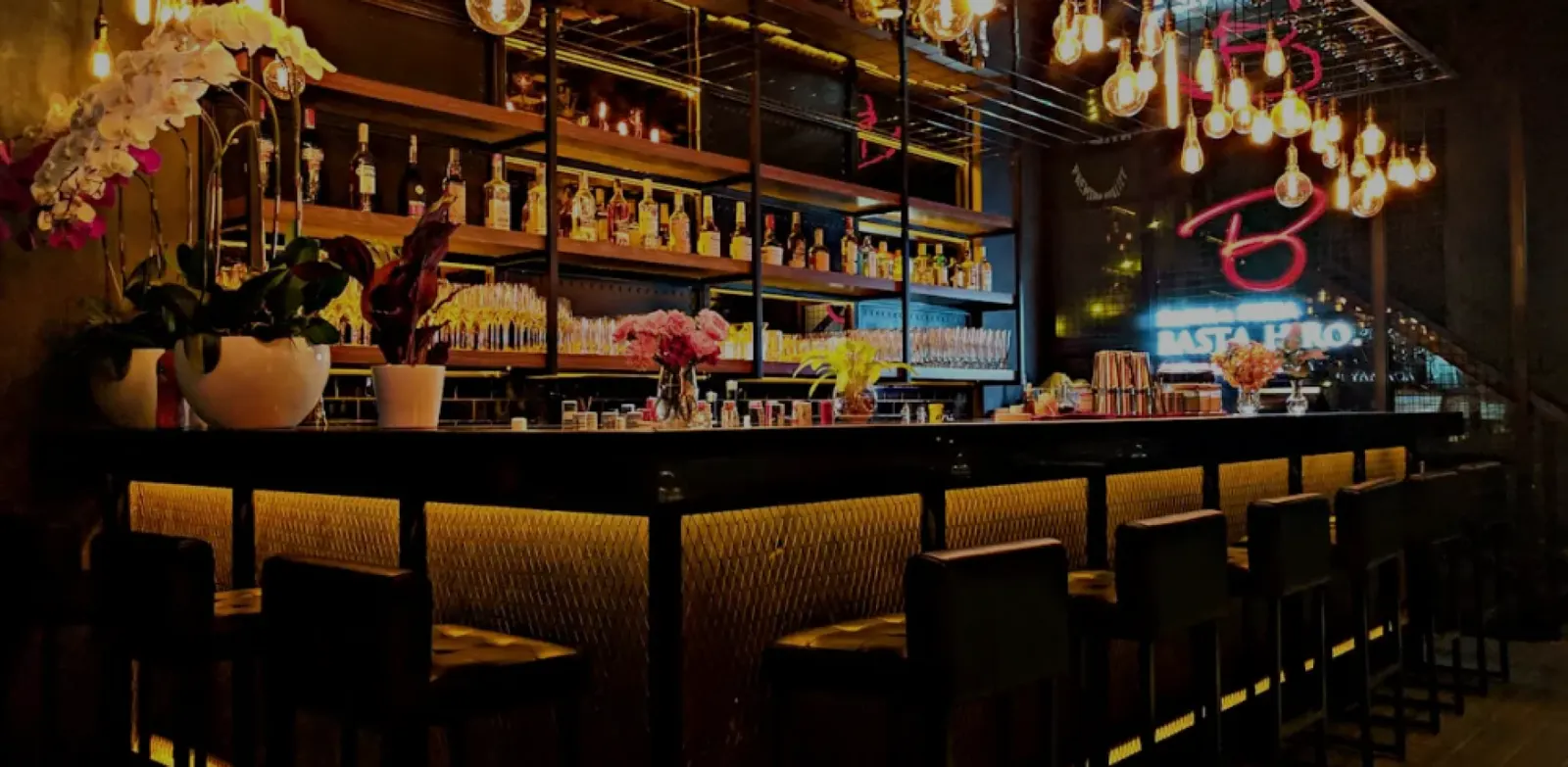 [WIne & Bar] (Free for the Ladies) Singles Socials Card & Drinks (1.5–2 hrs) 2-6 Pax
