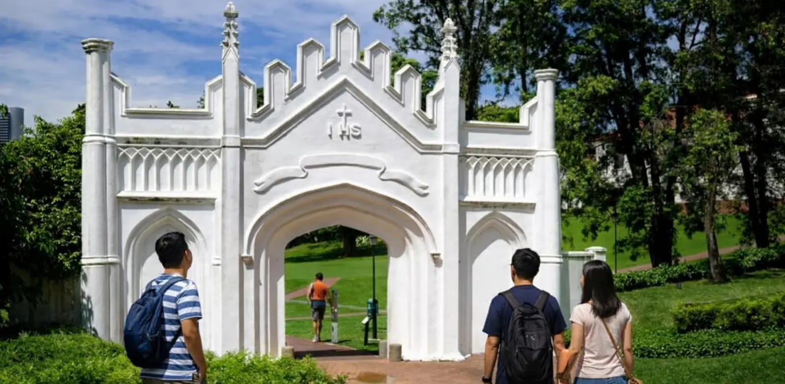 Singapore: Guided Walking Tour with a Local