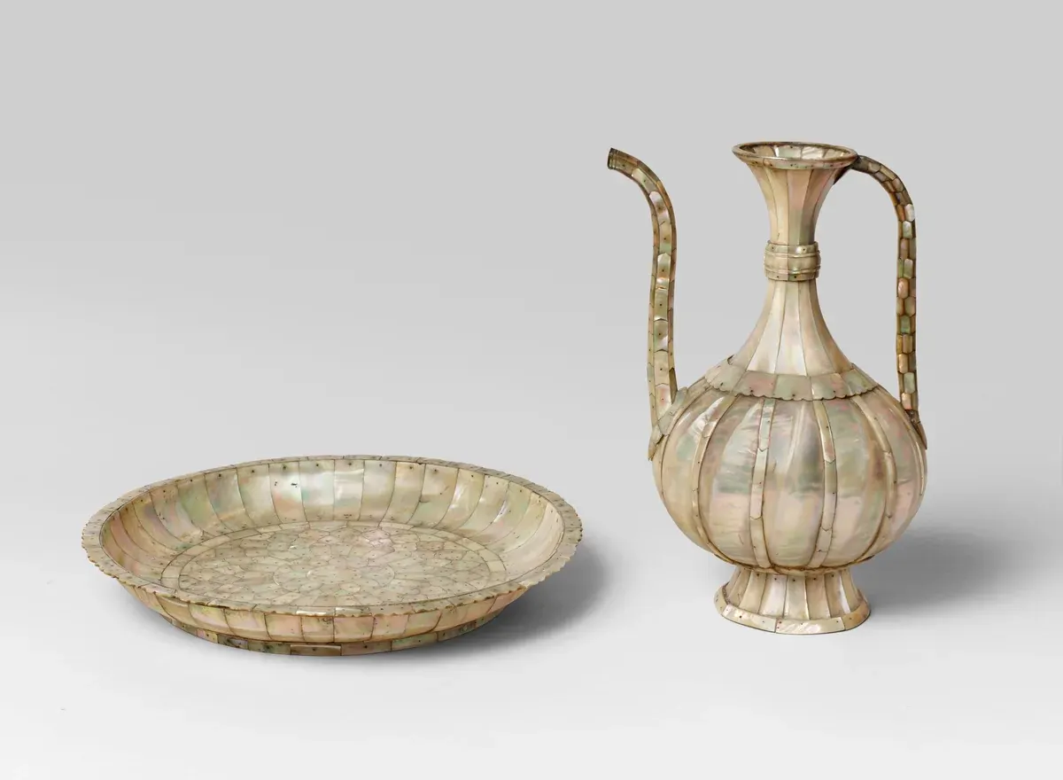 Mother-of-pearl ewer and basin, India, around 1585 to 1615