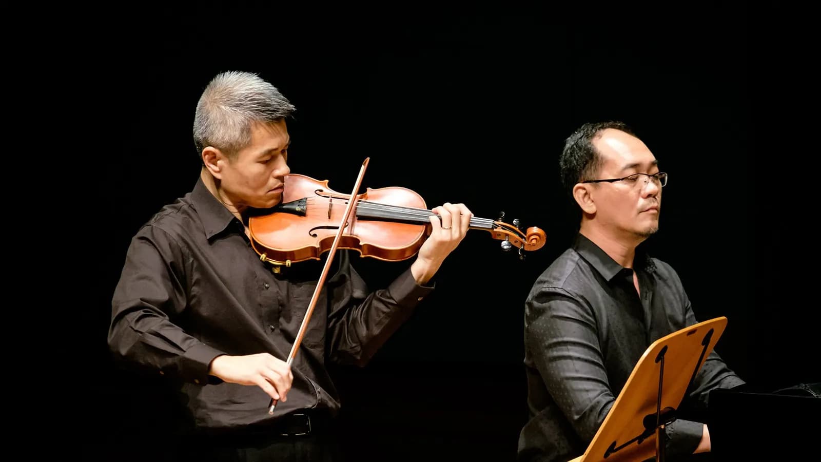 An Enchanting Afternoon With Piano & Violin 7
